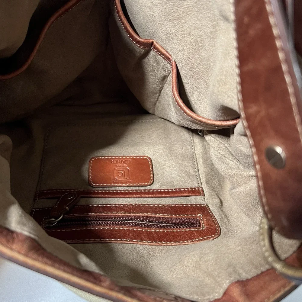 Liz Claiborne Hobo‎ Floral Bag